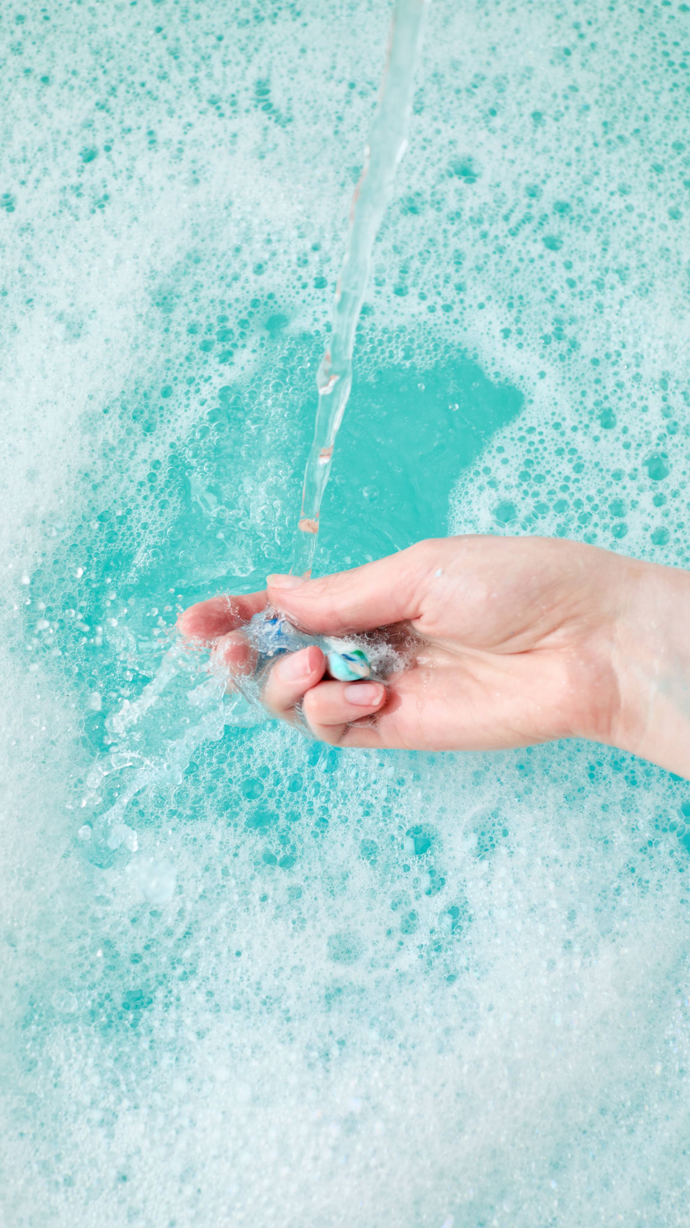 A407F754-FE43-6B72-CE74-9F2C94FB12FA