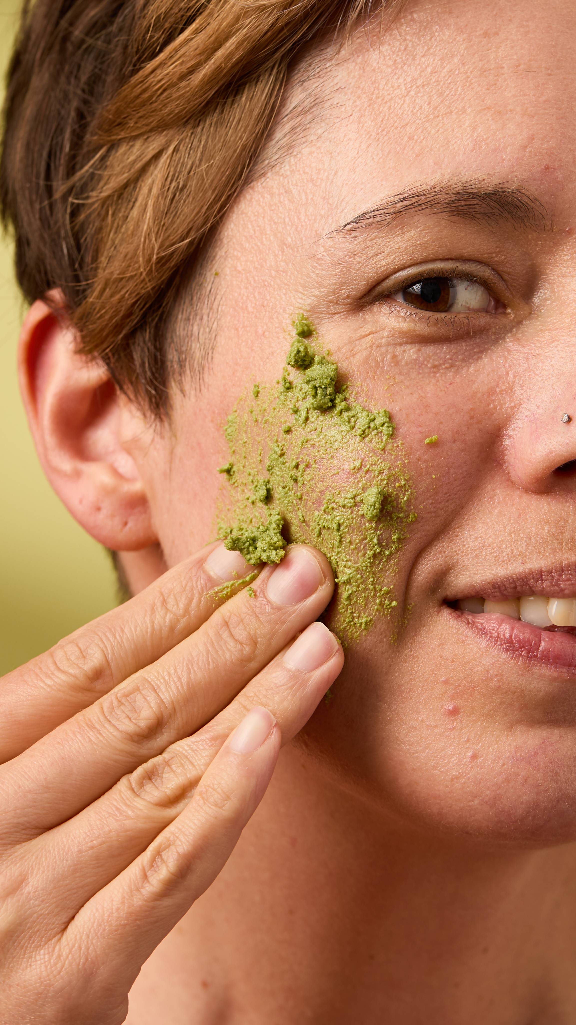 E1211E38-19BB-23FB-46D3-37CBBDE65323